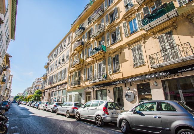 Apartment in Nice - LE FOCH AP4244 By Riviera Holiday Homes Apartment in Nice - LE FOCH AP4244 By Riviera Holiday Homes