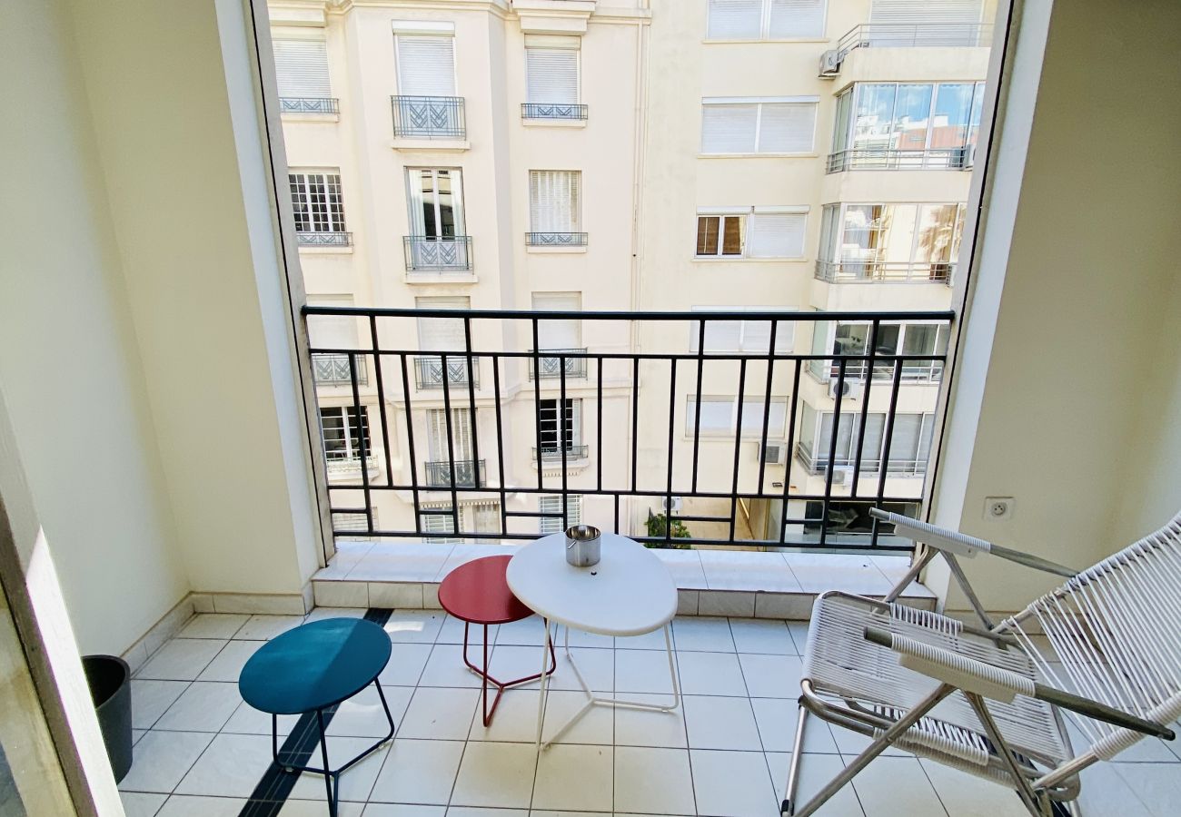 Apartment in Cannes - Appartement 2mn de la plage / Riviera Design