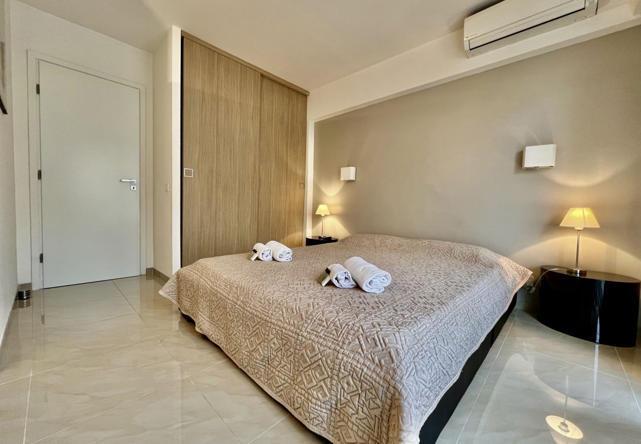 Apartment in Cannes - RIN325 Bel appartement idéalement situé à Cannes