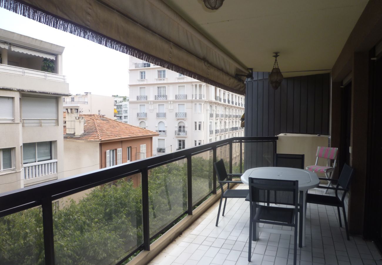 Apartment in Cannes - Jardins de la Croisette/ JC145/ 3P