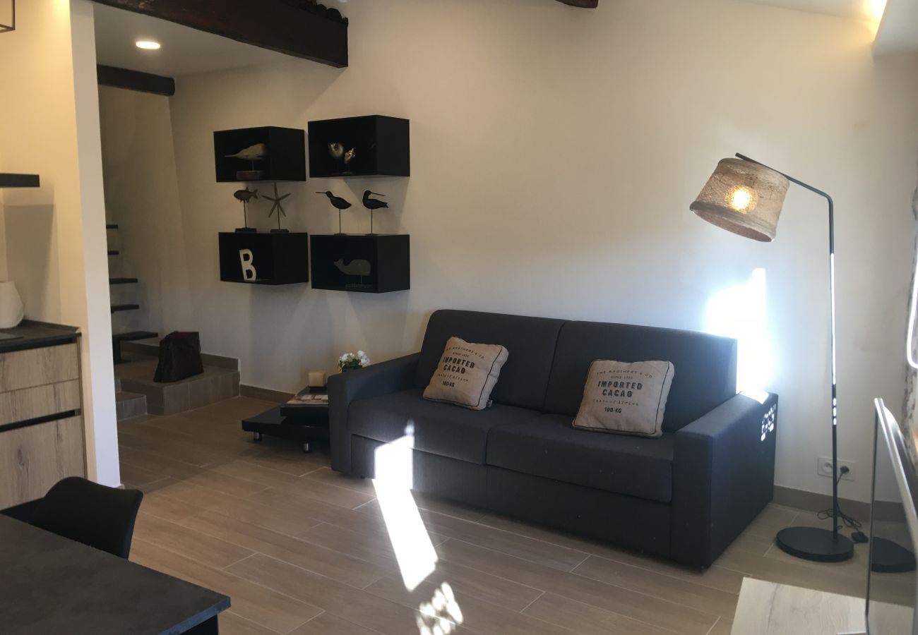 Apartment in Cannes - Suquet 3 pièces duplex/ MAS1415