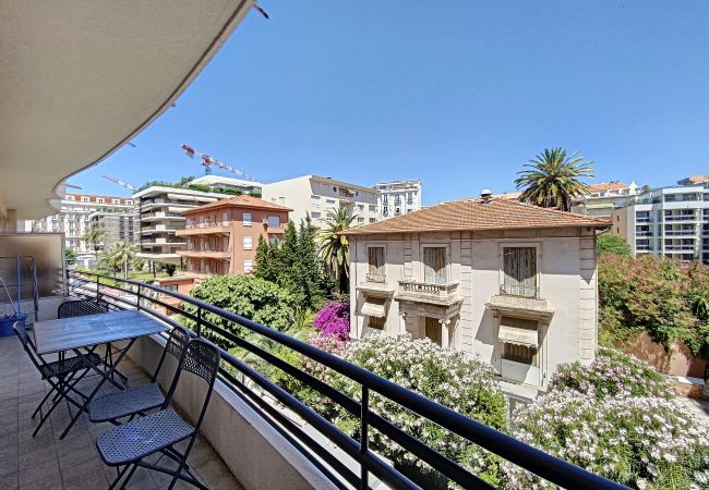 Apartment in Cannes - Appartement de charme face Croisette / LAC2141