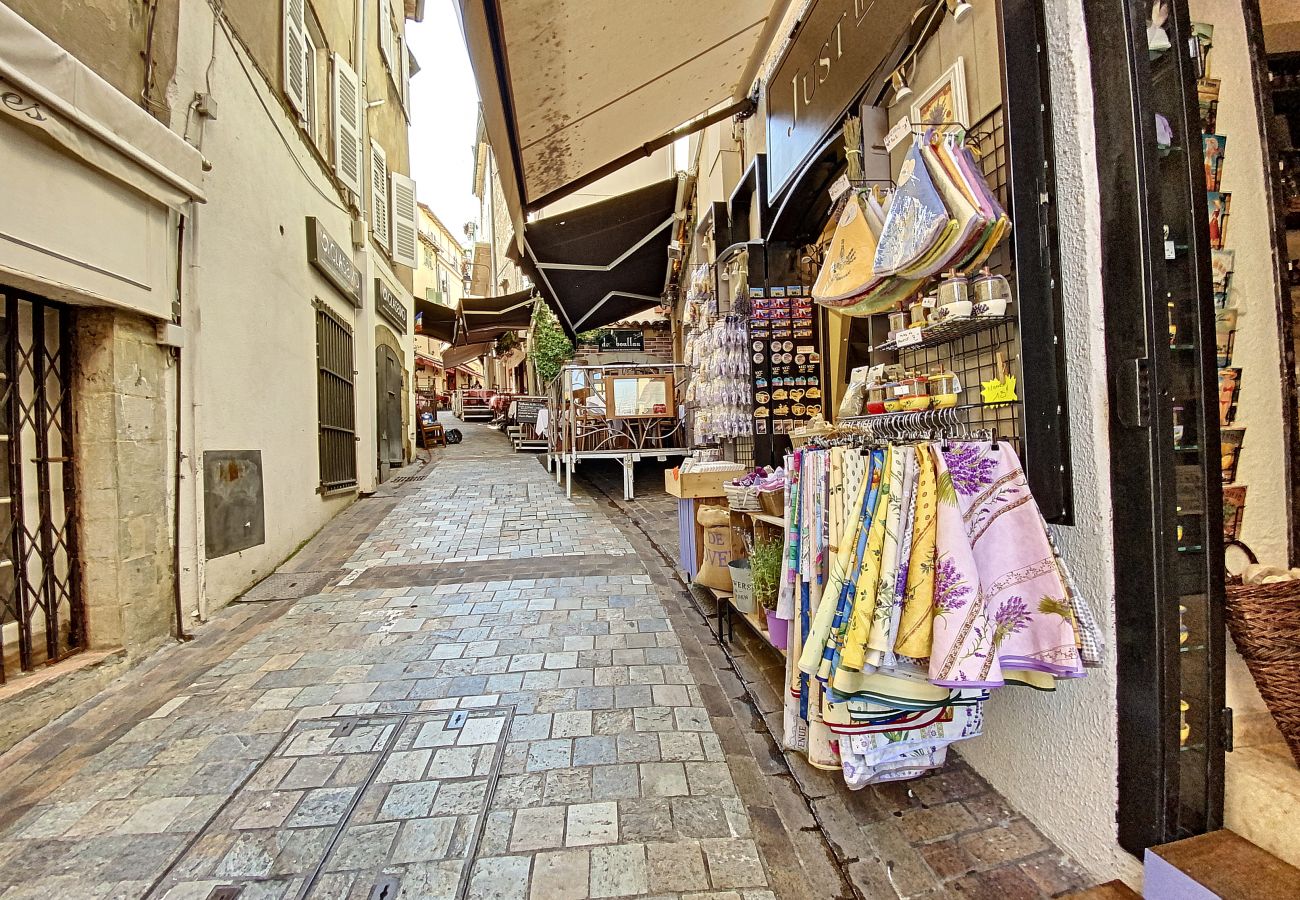 Apartment in Cannes - Saint Antoine/ MAS1413 / ST