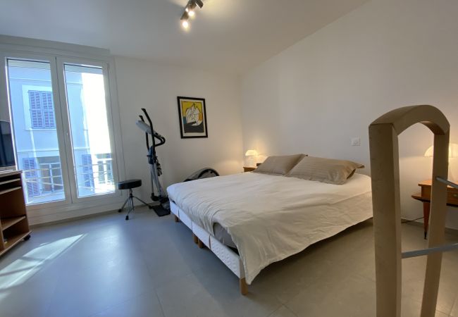 Apartment in Cannes - Grand appartement élégant / ANT1308 / 3c