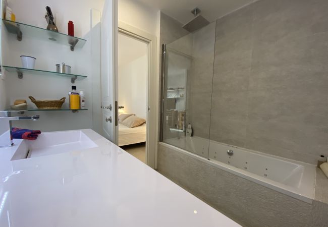 Apartment in Cannes - ANT1308 Central Plages Palais 4 rooms Apartment in Cannes - ANT1308 Central Plages Palais 4 rooms