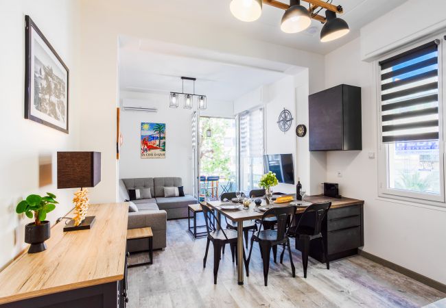 Apartment in Nice - LE TIVOLI II AP4282 By Riviera Holiday Homes Apartment in Nice - LE TIVOLI II AP4282 By Riviera Holiday Homes