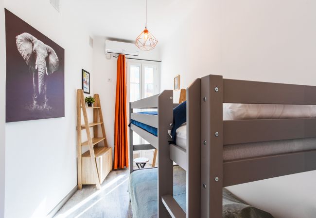 Apartment in Nice - LE TIVOLI II AP4282 By Riviera Holiday Homes Apartment in Nice - LE TIVOLI II AP4282 By Riviera Holiday Homes