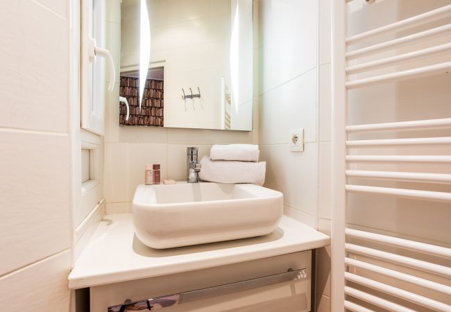 Apartment in Nice - MASSENA AP4312 By Riviera Holiday Homes Apartment in Nice - MASSENA AP4312 By Riviera Holiday Homes