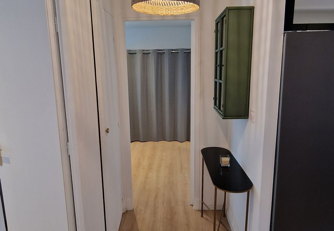 Apartment in Cannes - SUPERBE APPARTEMENT CANNES CROISETTE KHA5