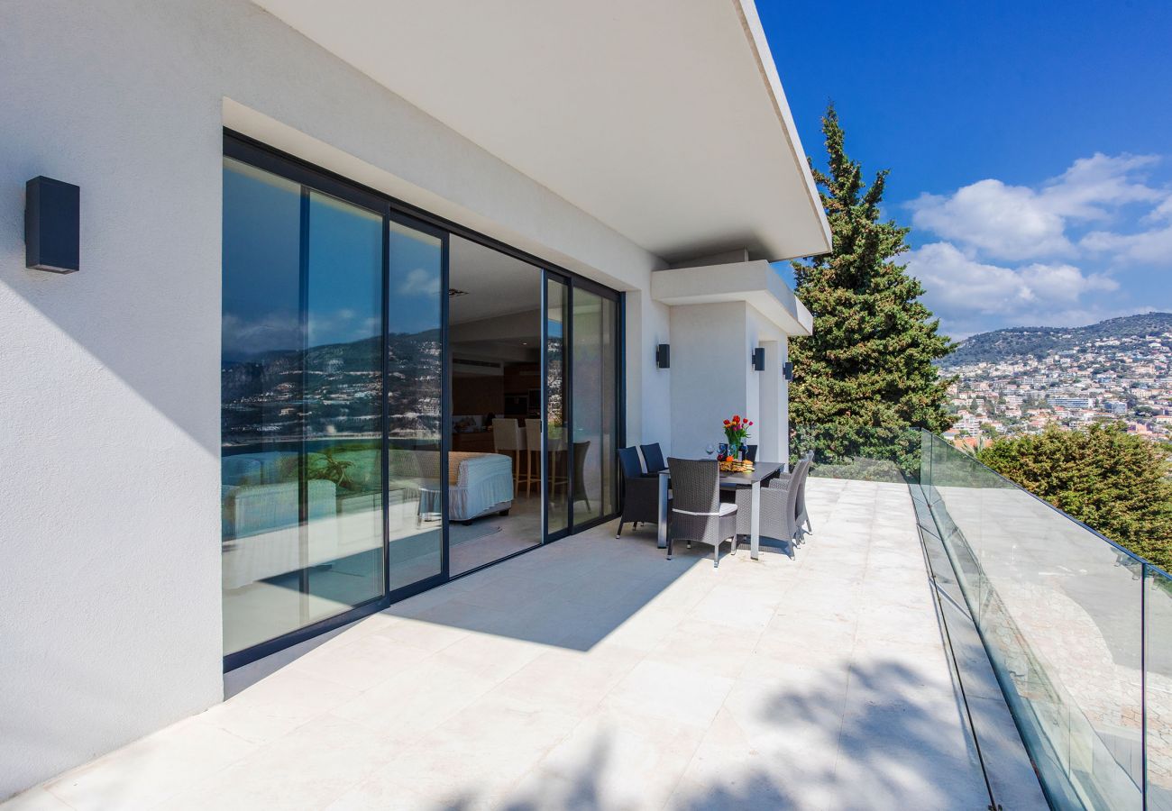 Villa in Nice - VILLA HESPERIDES VI4337 By Riviera Holiday Homes