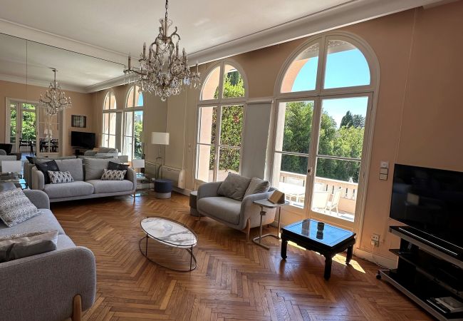 Villa in Cannes - Villa Piscine jardin 10pers /LA GLORIETTE Villa in Cannes - Villa Piscine jardin 10pers /LA GLORIETTE