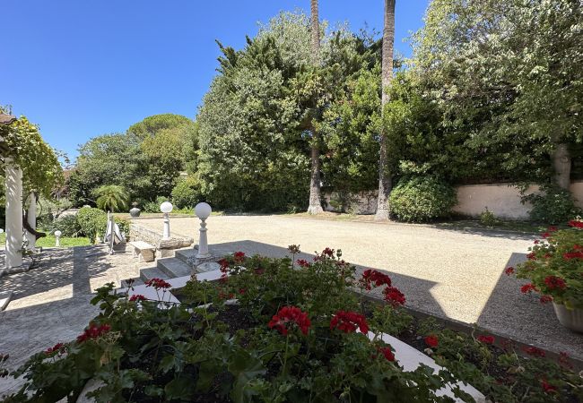 Villa in Cannes - Villa Piscine jardin 10pers /LA GLORIETTE Villa in Cannes - Villa Piscine jardin 10pers /LA GLORIETTE