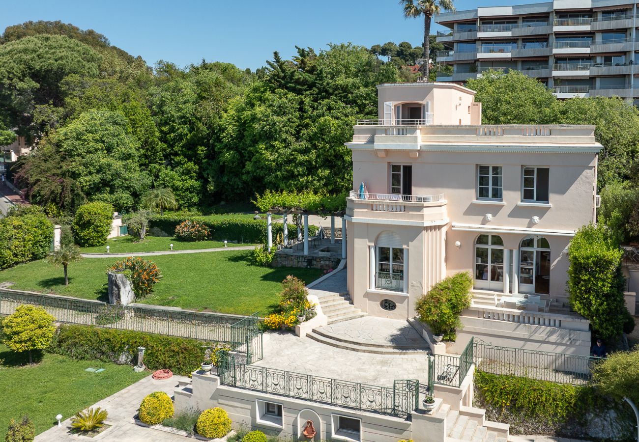 Villa in Cannes - Villa Piscine jardin 10pers /LA GLORIETTE