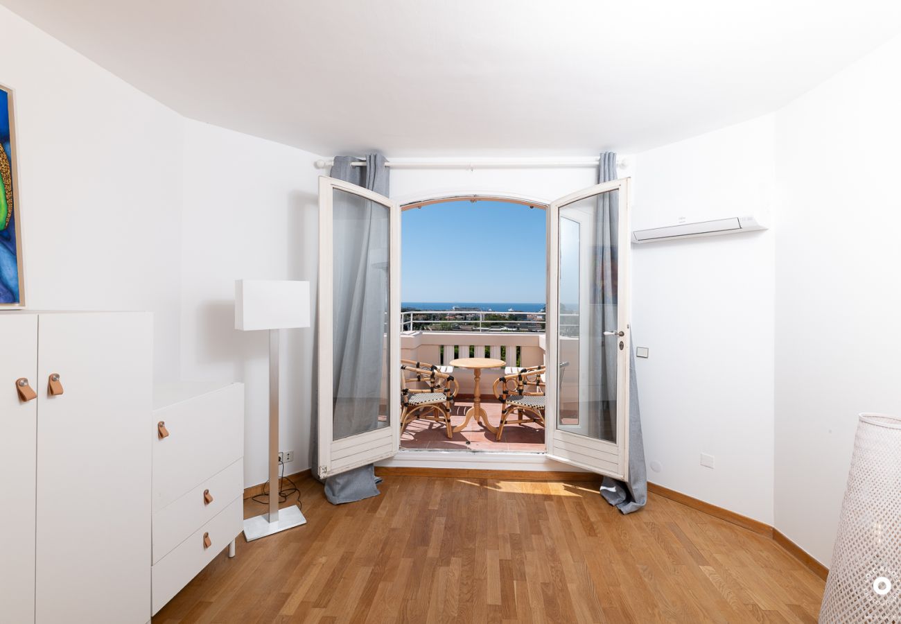 Villa in Cannes - Villa Piscine jardin 10pers /LA GLORIETTE