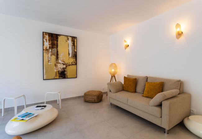 Apartment in Cannes - Magnifique et moderne 2 pièces au centre / OMAN1