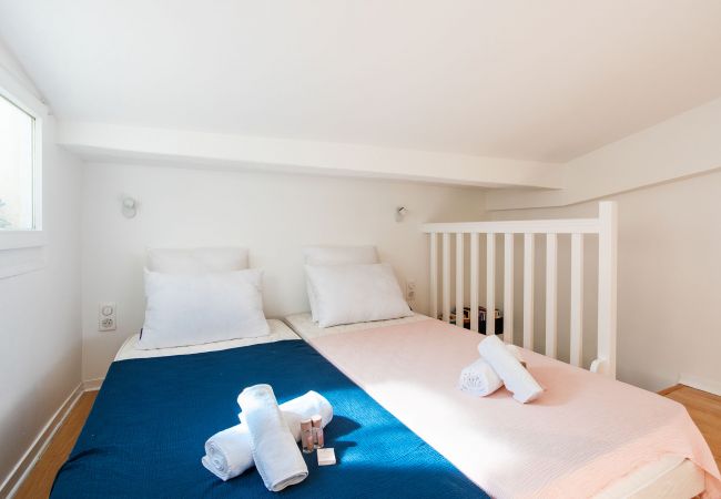 Apartment in Nice - LA TREILLE  AP4334 By Riviera Holiday Homes Apartment in Nice - LA TREILLE  AP4334 By Riviera Holiday Homes