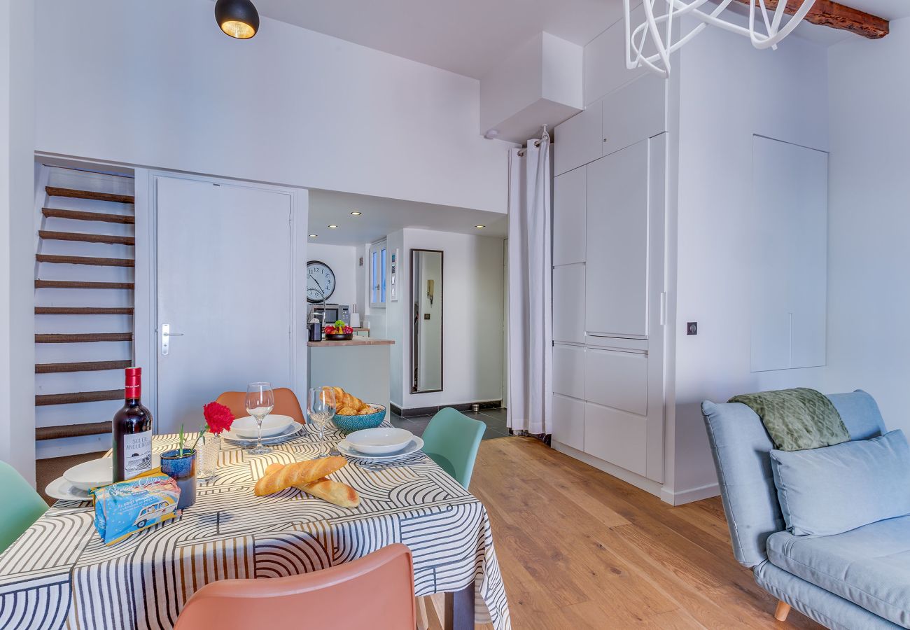 Apartment in Nice - LA TREILLE  AP4334 By Riviera Holiday Homes