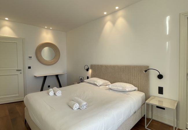 Apartment in Cannes - The Six Appartement moderne et luxueux, Croisette Apartment in Cannes - The Six Appartement moderne et luxueux, Croisette