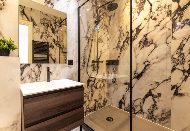 Apartment in Cannes - The Six Appartement moderne et luxueux, Croisette Apartment in Cannes - The Six Appartement moderne et luxueux, Croisette
