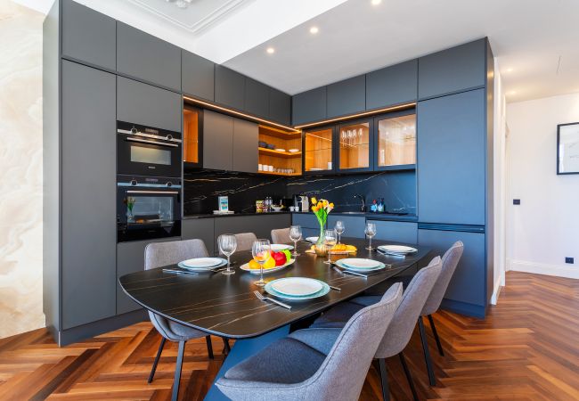 Apartment in Cannes - The Six Appartement moderne et luxueux, Croisette Apartment in Cannes - The Six Appartement moderne et luxueux, Croisette