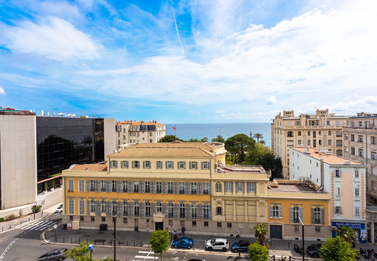 Apartment in Nice - LE FRANCE AP4350 By Riviera Holiday Homes