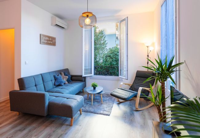 Apartment in Nice - LA RIBOTE AP4387 By Riviera Holiday Homes Apartment in Nice - LA RIBOTE AP4387 By Riviera Holiday Homes