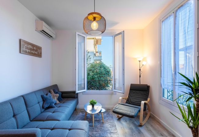 Apartment in Nice - LA RIBOTE AP4387 By Riviera Holiday Homes Apartment in Nice - LA RIBOTE AP4387 By Riviera Holiday Homes