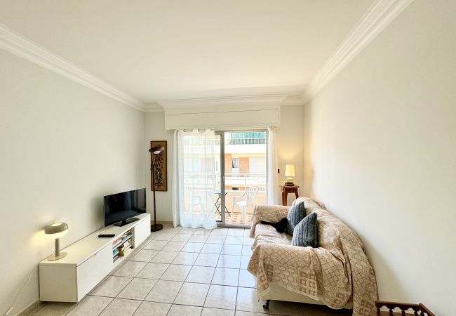 Apartment in Cannes - BROW31 / Palm Beach Hesperides Palace 2 Pièces Apartment in Cannes - BROW31 / Palm Beach Hesperides Palace 2 Pièces