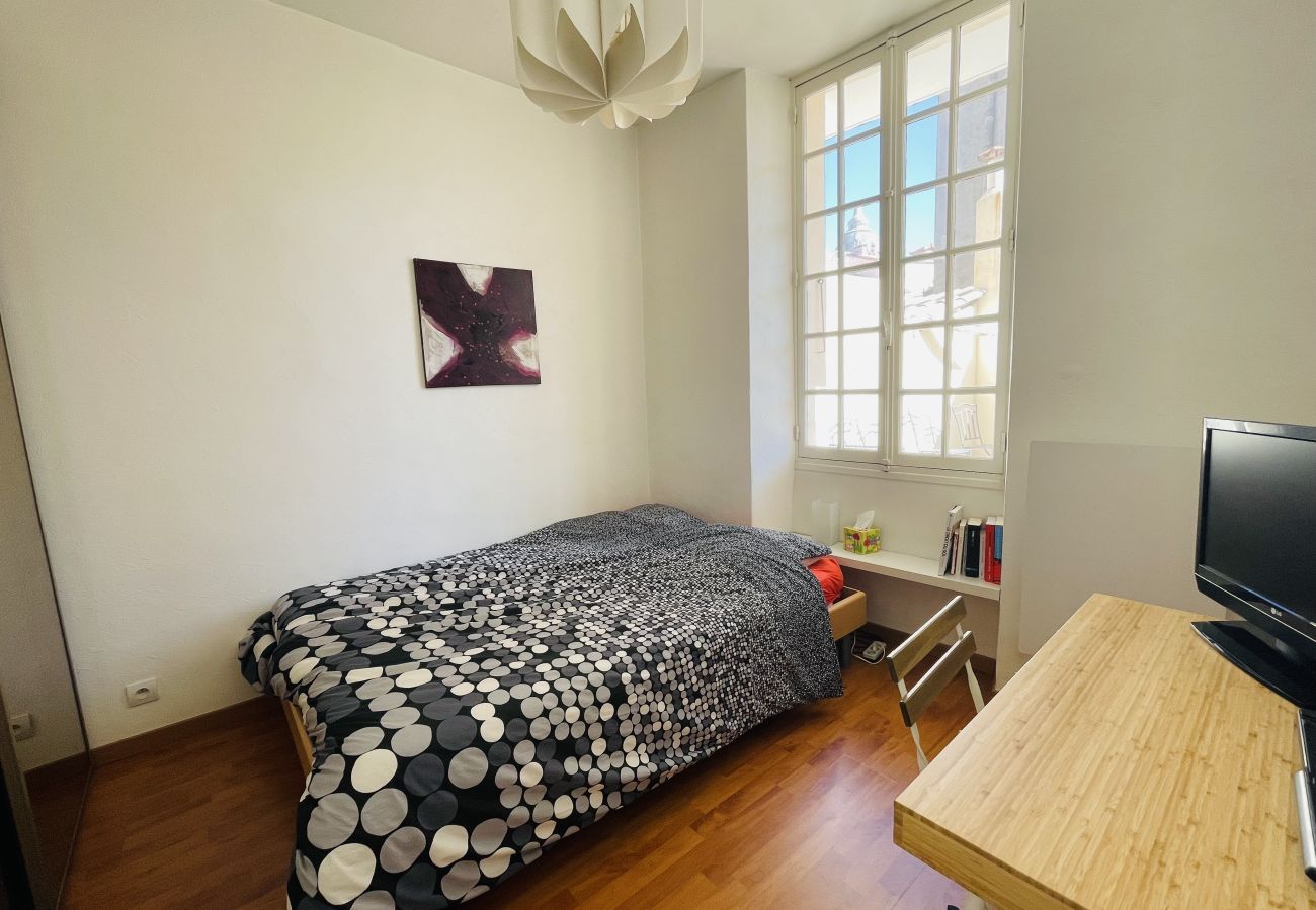 Apartment in Cannes - Venizelos