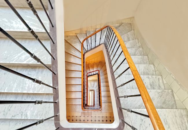 Apartment in Cannes - villa Carmela / charmante suite vue mer Apartment in Cannes - villa Carmela / charmante suite vue mer