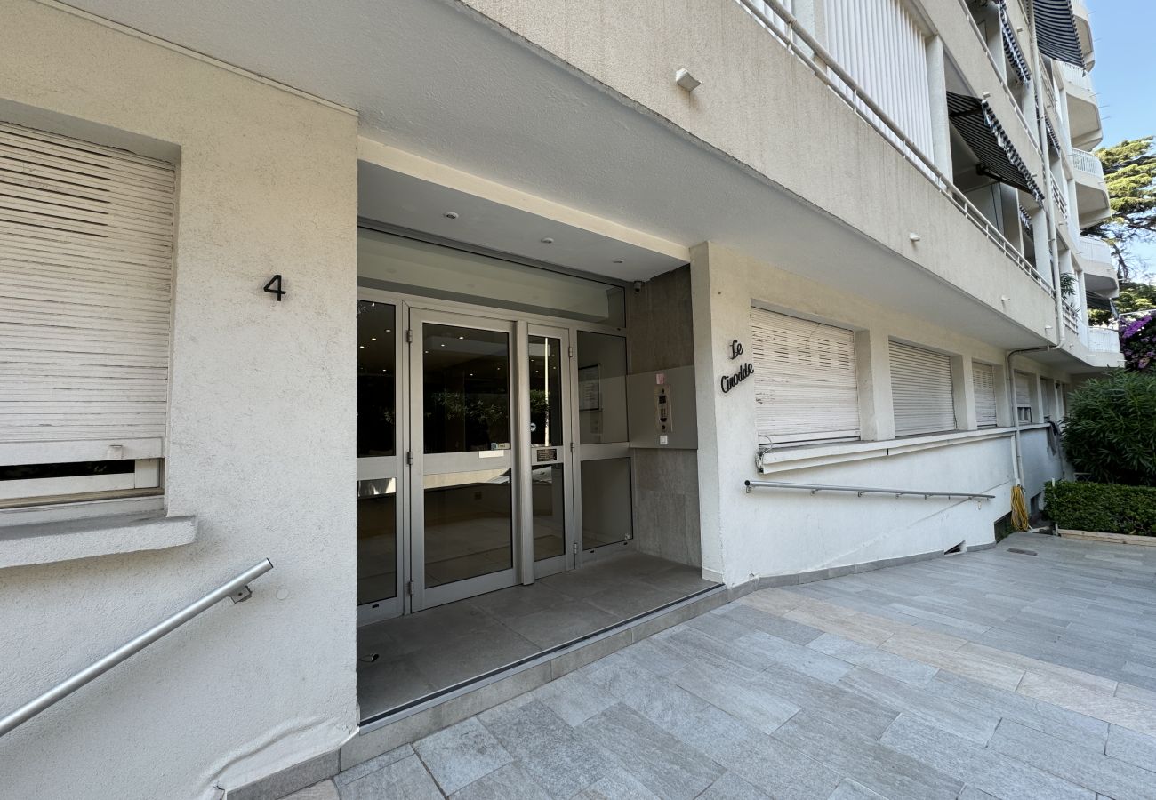 Apartment in Cannes - SIB06400