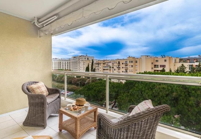 Apartment in Cannes - GOLDEN 2 / 3 pièces Apartment in Cannes - GOLDEN 2 / 3 pièces