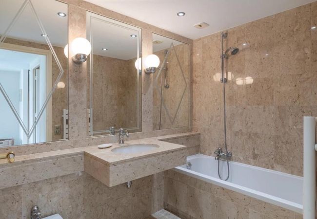 Apartment in Cannes - GOLDEN 2 / 3 pièces Apartment in Cannes - GOLDEN 2 / 3 pièces