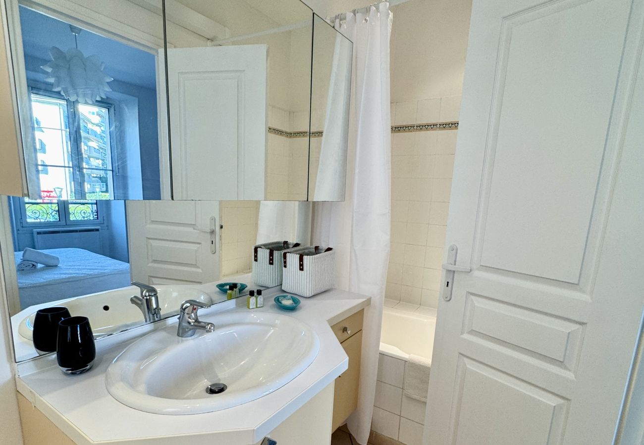 Apartment in Cannes - LALA57