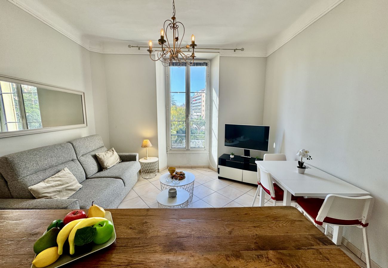 Apartment in Cannes - LALA57