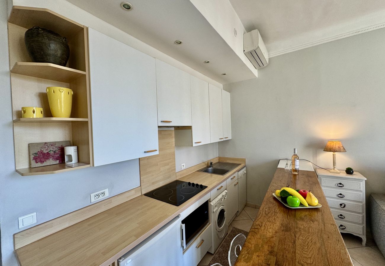 Apartment in Cannes - LALA57