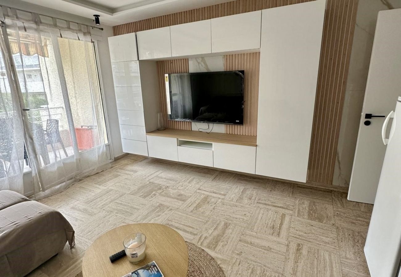 Apartment in Cannes - Les Mouettes B