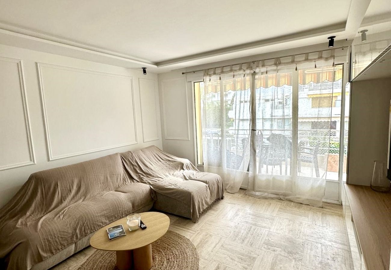 Apartment in Cannes - Les Mouettes B