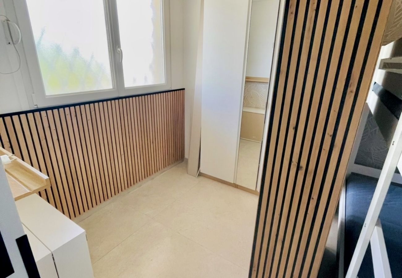 Apartment in Cannes - 2 pièces terrasse proche mer / Les Mouettes