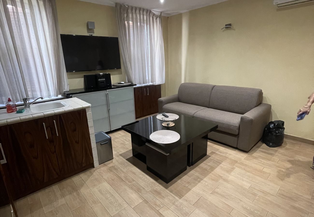 Apartment in Cannes - MEY41 / Meynadier