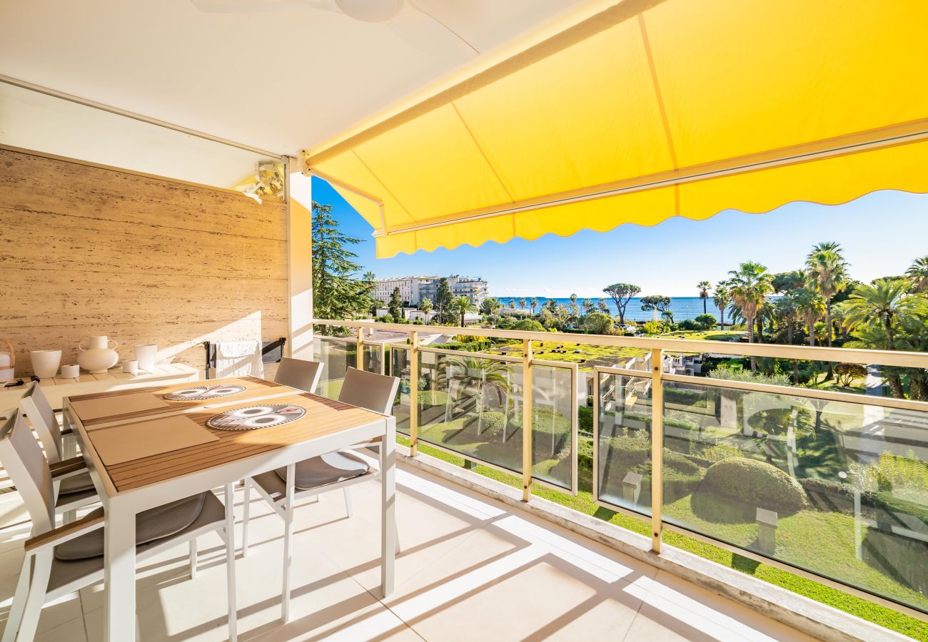 Apartment in Cannes - Kem15 vue mer et accès mer