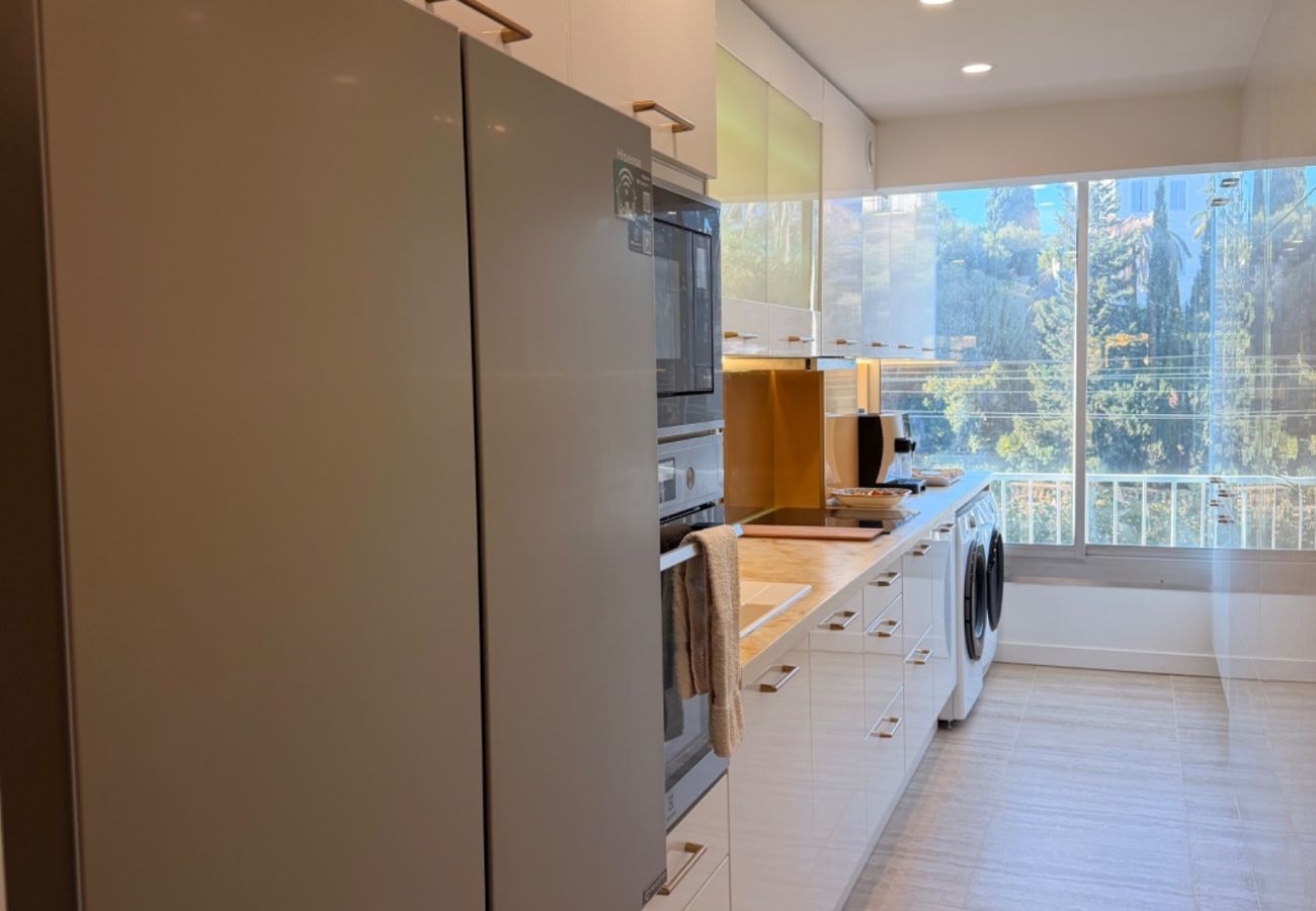 Apartment in Cannes - BELLE PLAGE, deux chambres proche mer