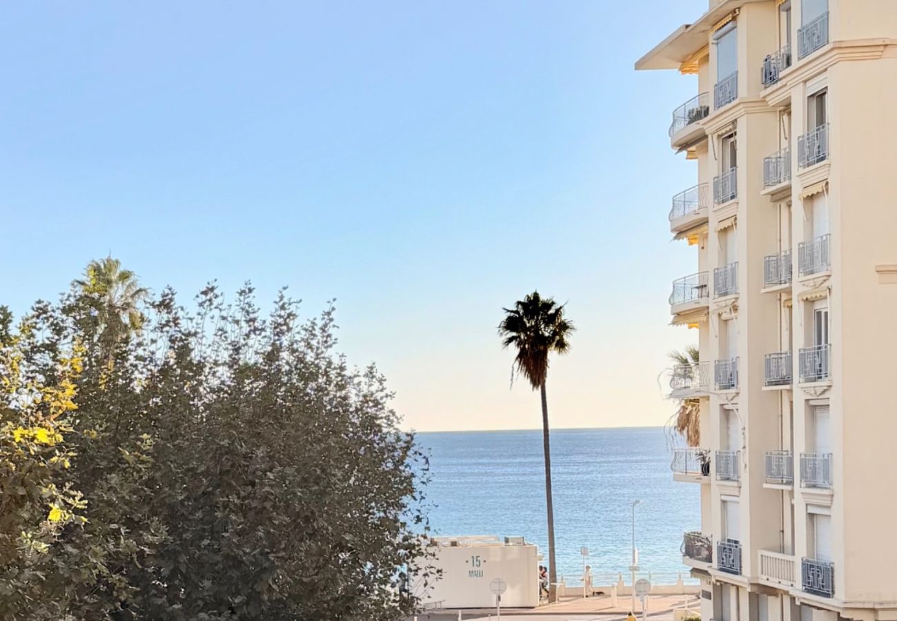 Apartment in Cannes - BELLE PLAGE, deux chambres proche mer