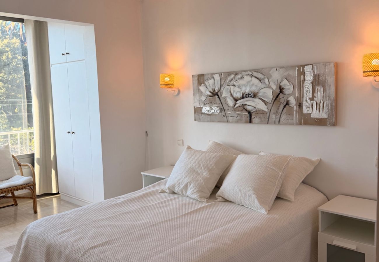 Apartment in Cannes - BELLE PLAGE, deux chambres proche mer