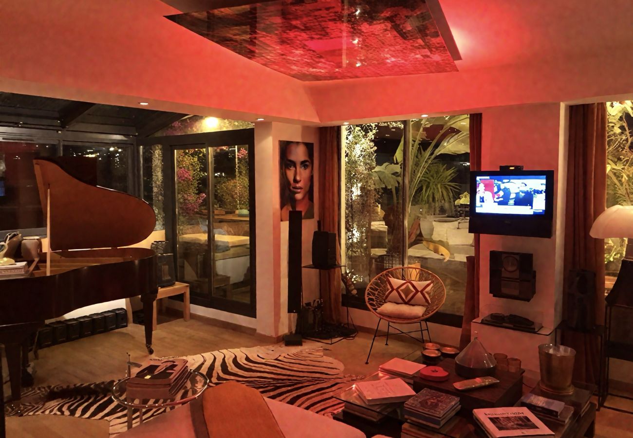 Apartment in Cannes - Gray d'Albion Penthouse, rooftop 30m2 & Jacuzzi