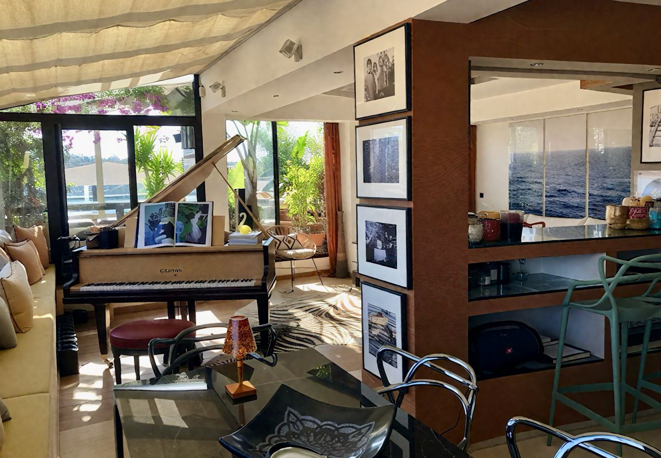 Apartment in Cannes - Gray d'Albion Penthouse, rooftop 30m2 & Jacuzzi