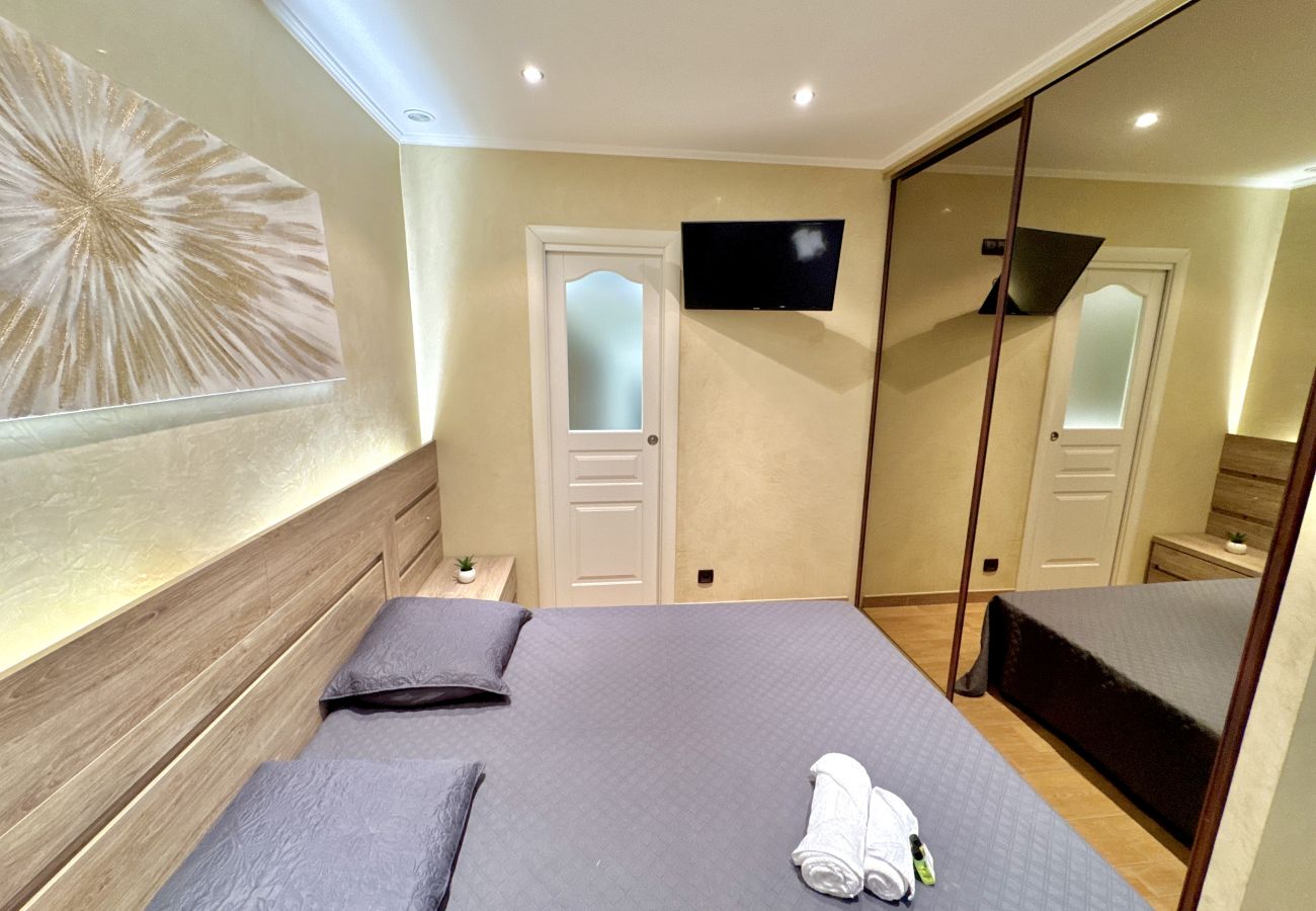 Apartment in Cannes - MEY42 / MEYNADIER