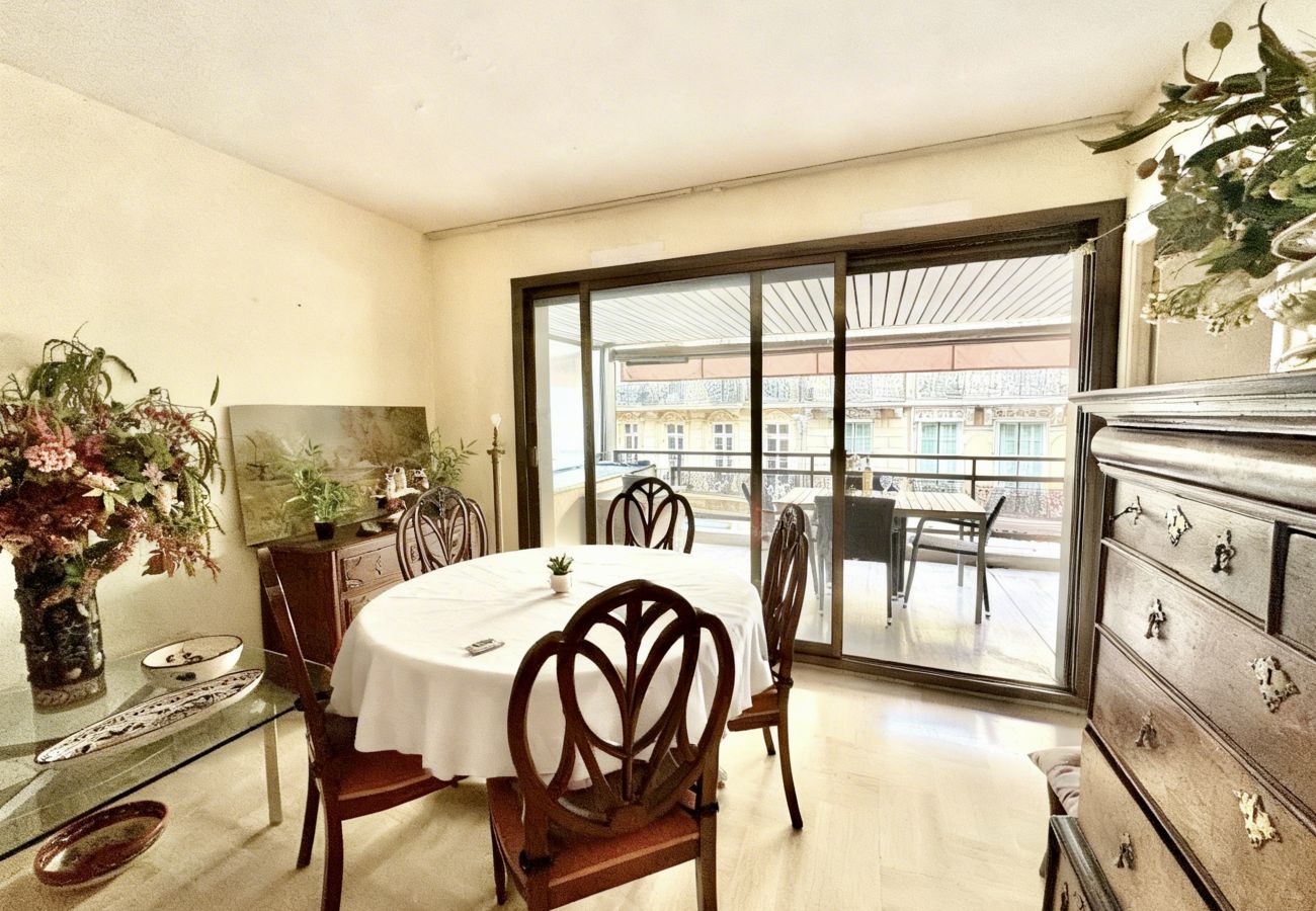 Apartment in Cannes - Gray d'albion studio D vue mer de côté