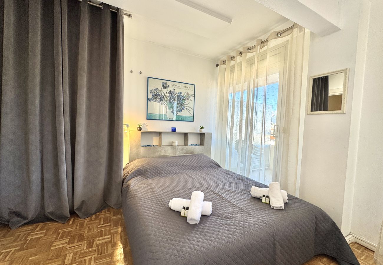 Studio à Cannes - DUP5380 / Residence Grand Hotel / 1P