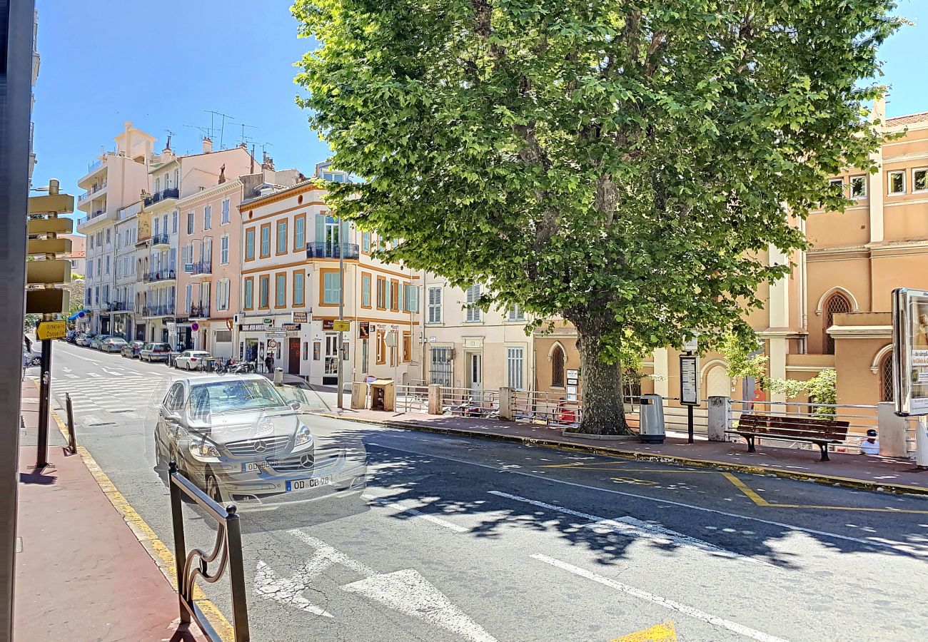 Appartement à Cannes - Suquet du Midi /MAR323/ 4P